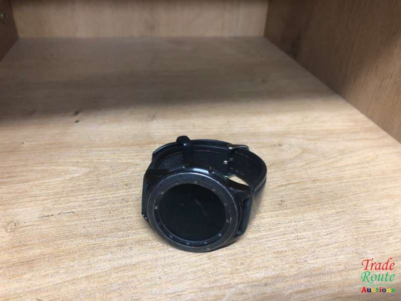 Samsung Galaxy Watch (Bluetooth), Smartwatch SM-R810 - BLACK - IN BOX