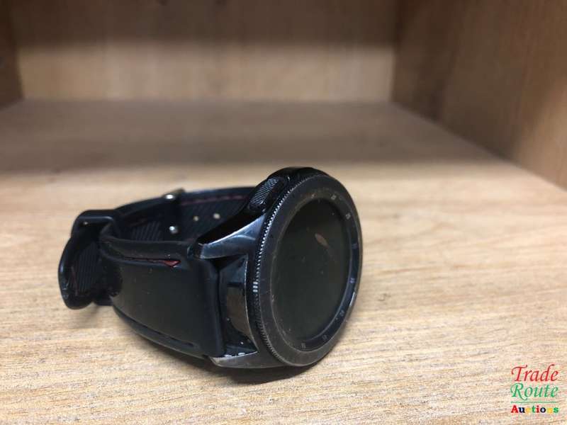 Samsung Galaxy Watch (Bluetooth), Smartwatch SM-R810 - BLACK - IN BOX