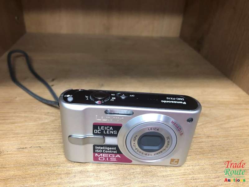 Panasonic Lumix DMC-FX10 Digital Camera with 3x Image Stabilized Optical Zoom (Silver)