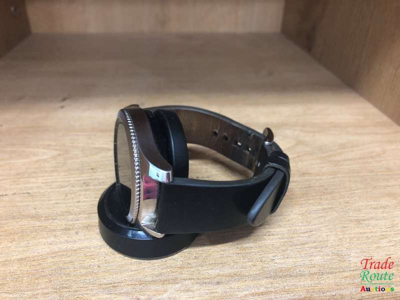 Samsung Gear S3 Classic Smartwatch  SM-R770 with Leather Band