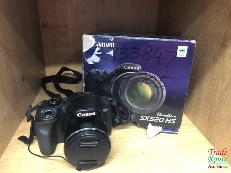 Canon PowerShot SX520 HS 16.0MP X 42 zoom Digital Camera - 84X ZOOMPLUS