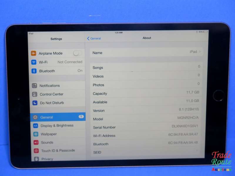 IPAD MINI 3  A1599  * iPad Mini 3 * Boxed