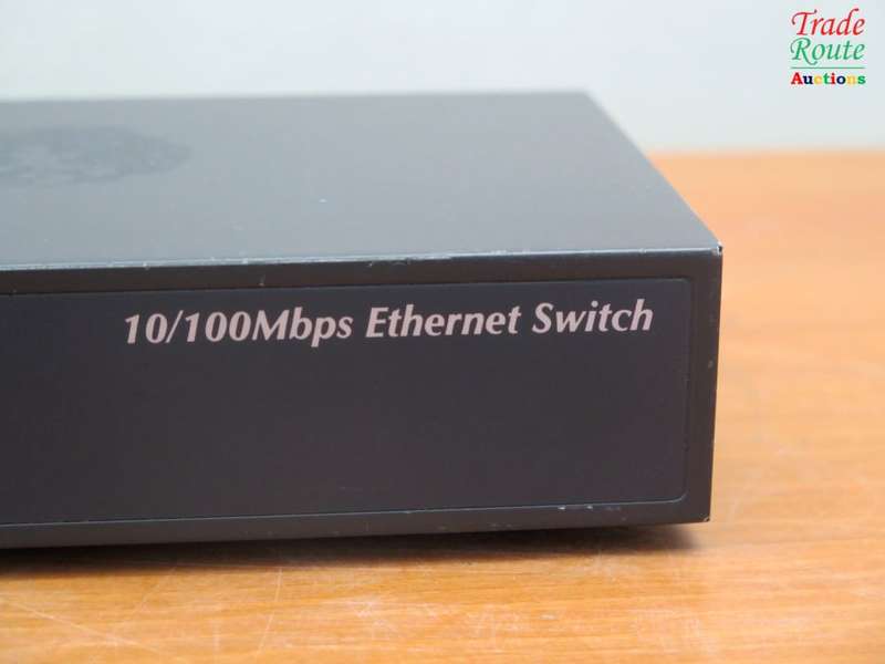 Planet Networking FNSW-1601 16-Port 10/100Mbps Ethernet Switch