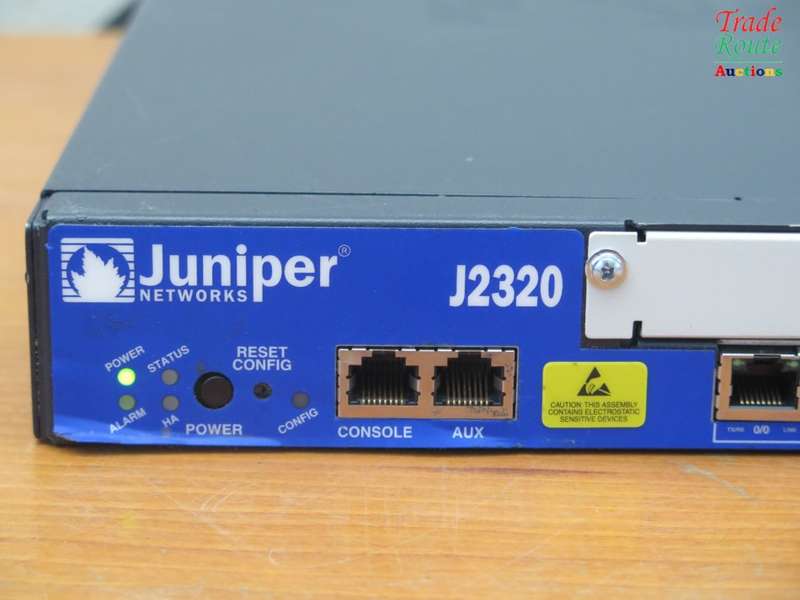 Juniper Networks J2320 400 Mbps 4-Port Gigabit Wired Router + 8 Ports as per pics