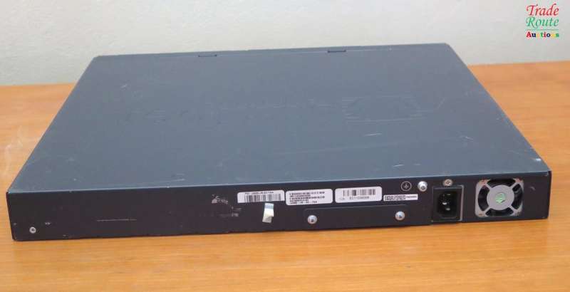 Juniper Networks J2320 400 Mbps 4-Port Gigabit Wired Router + 8 Ports as per pics