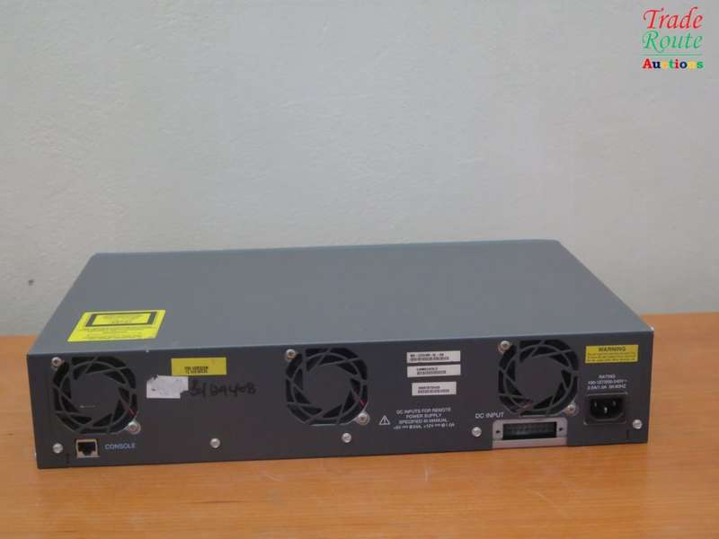 Cisco Catalyst 2900 series XL WS-C2924M 24 Port Ethernet Switch