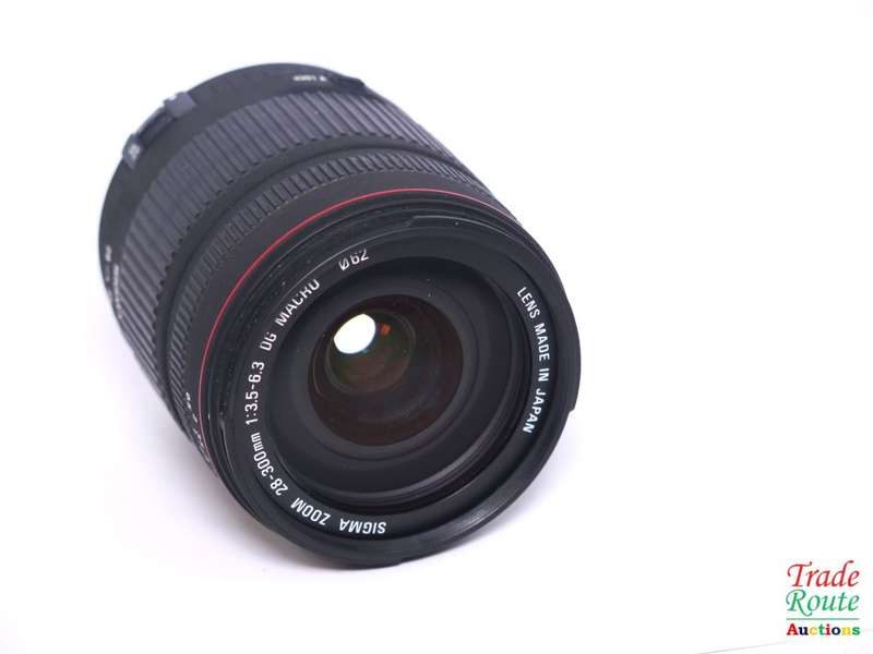 for spares / repair - SIGMA  DG 28-300mm F3.5-6.3 LENS for CANON Cameras