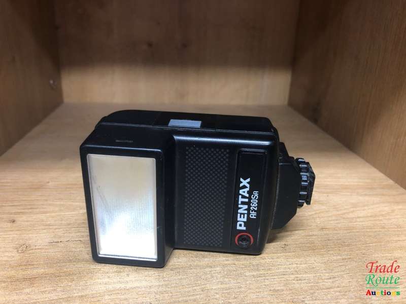 Pentax AF260SA Program Auto Flash for Film and Digital SLRs