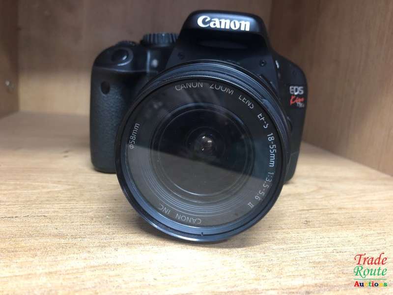 Canon EOS Kiss x4 [CANON 550D EQUIVALENT] Digital DSLR Camera Kit with 18-55mm Lens
