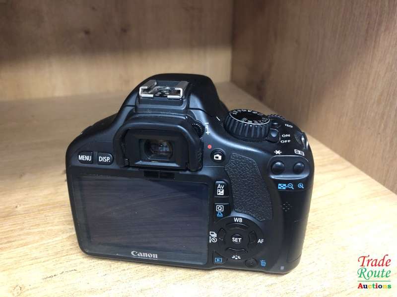Canon EOS Kiss x4 [CANON 550D EQUIVALENT] Digital DSLR Camera Kit with 18-55mm Lens