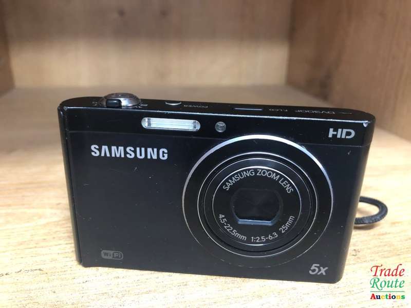 Samsung DV300F SMART Compact Digital Camera - Black (16.0MP, 5x Optical Zoom) 3.0 inch LCD