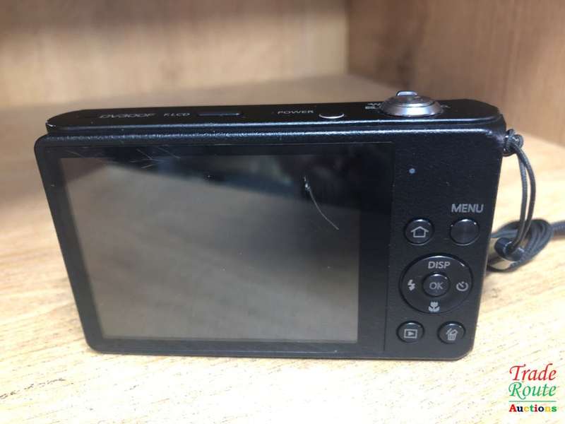 Samsung DV300F SMART Compact Digital Camera - Black (16.0MP, 5x Optical Zoom) 3.0 inch LCD