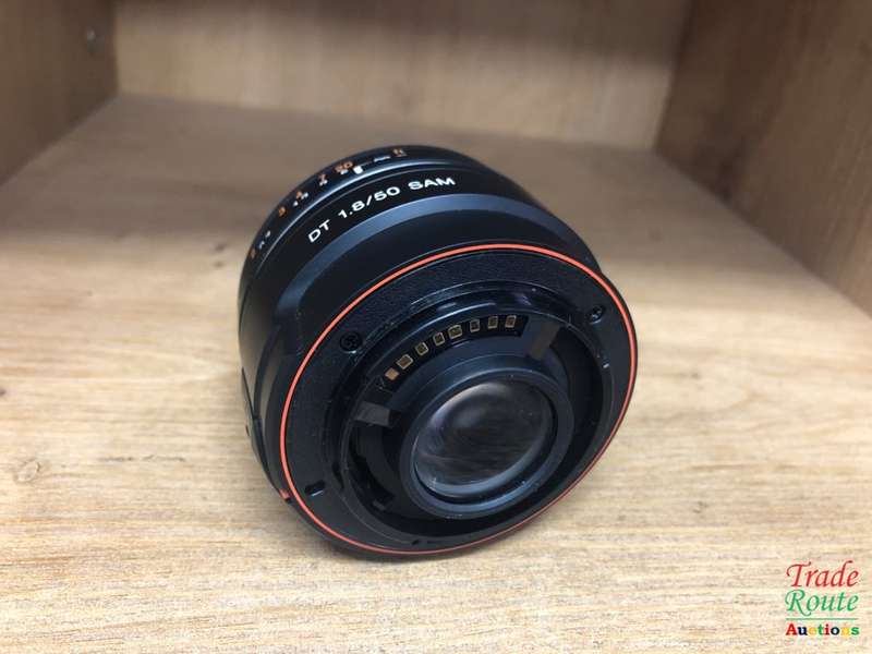 Sony DT 50mm f/1.8 SAM Lens - SONY A-MOUNT