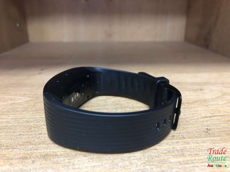 Samsung Gear Fit2 Pro Fitness Tracker Large SM-R365 GPS Sports Band