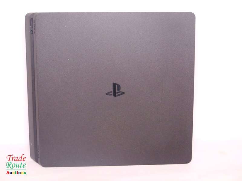 Sony PS4 PlayStation 4 SLIM console CUH-2216A - Jet Black  *** SONY PS4 ***