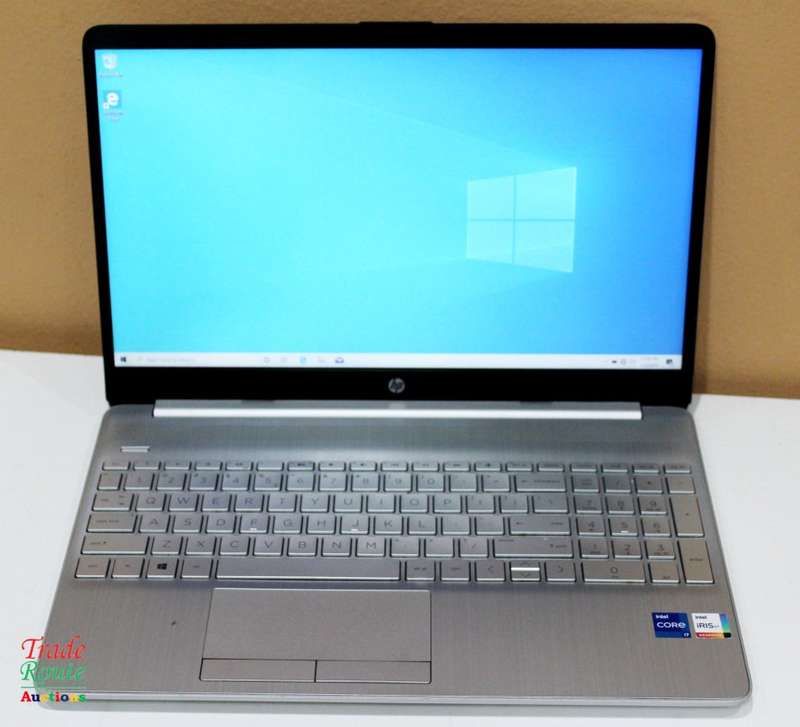 HP Laptop 15-dw3000ni i7-1165G7 11th Gen 8GB RAM 1TB HDD 15.6'' FHD Notebook