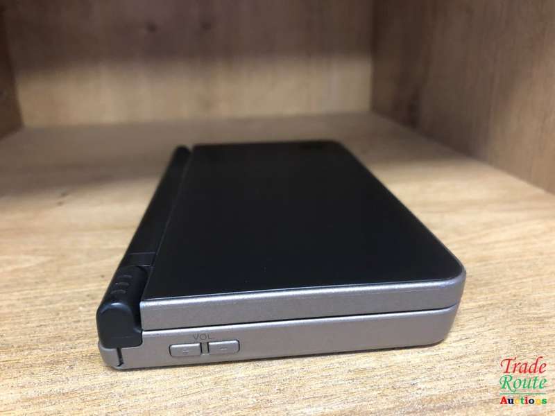 Nintendo DSi XL, Gaming Console - IN BOX