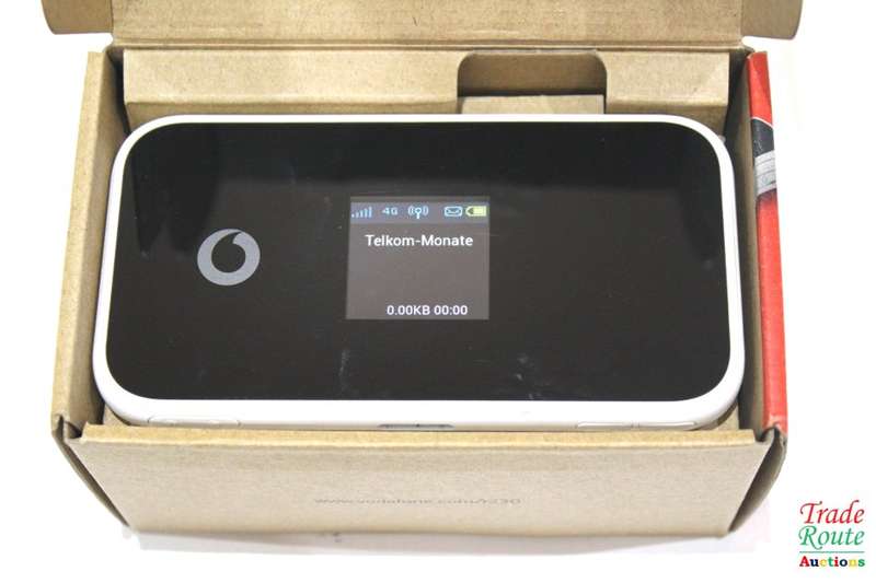 Vodafone R230 LTE Cat.9 Mobile WiFi 4G Wireless Wi-fi Hotspot Dongle