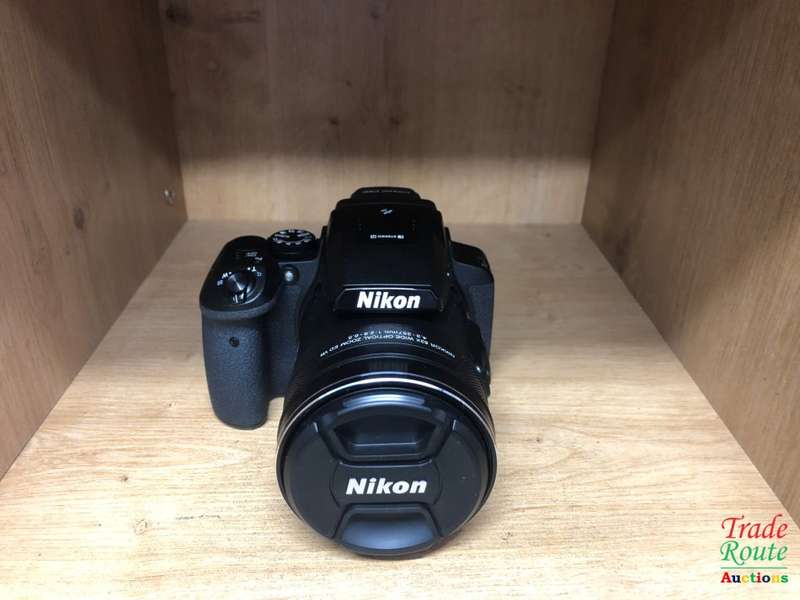 Nikon COOLPIX P900 Digital Camera, 83x Optical Zoom Full HD 1080/60p Video