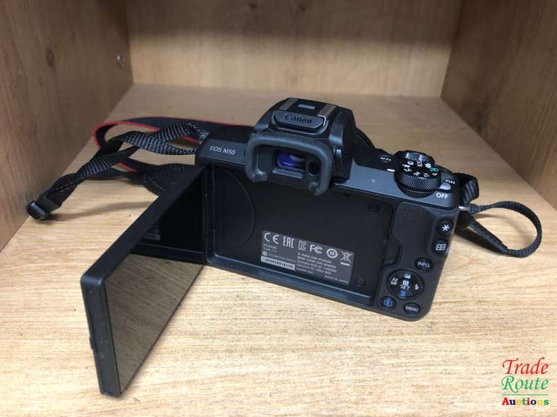 Canon EOS M50 Mirrorless Digital Camera with 15-45mm Lens