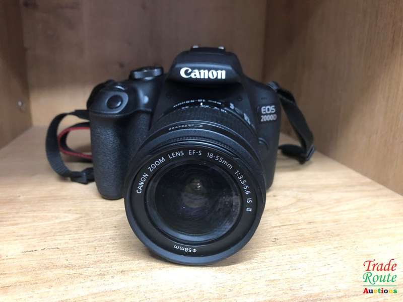 Canon 2000D DSLR Lens Kit  with Canon 18-55 Lens
