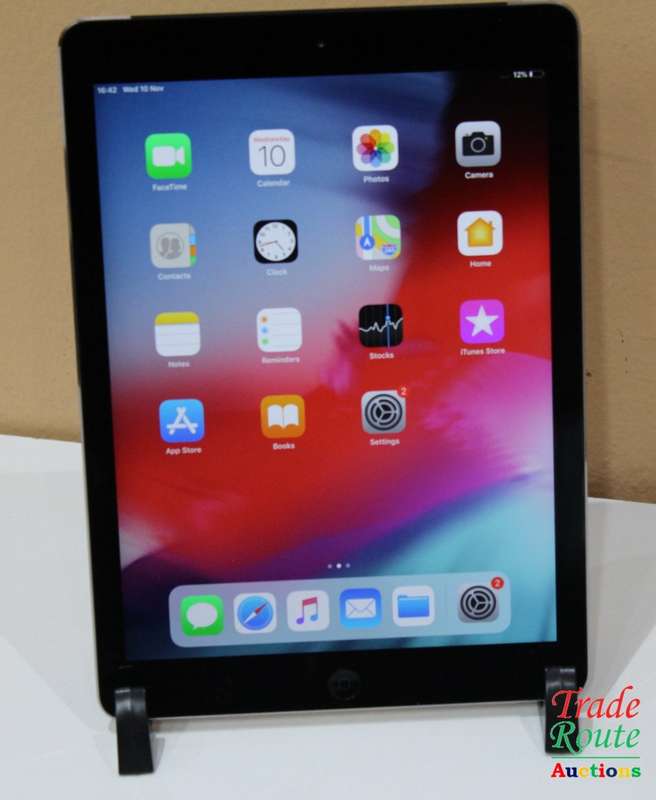IPAD AIR | 32GB | WiFi + Cellular | MD792HC/A | SPACE GREY | APPLE  ***  RETINA DISPLAY  ***