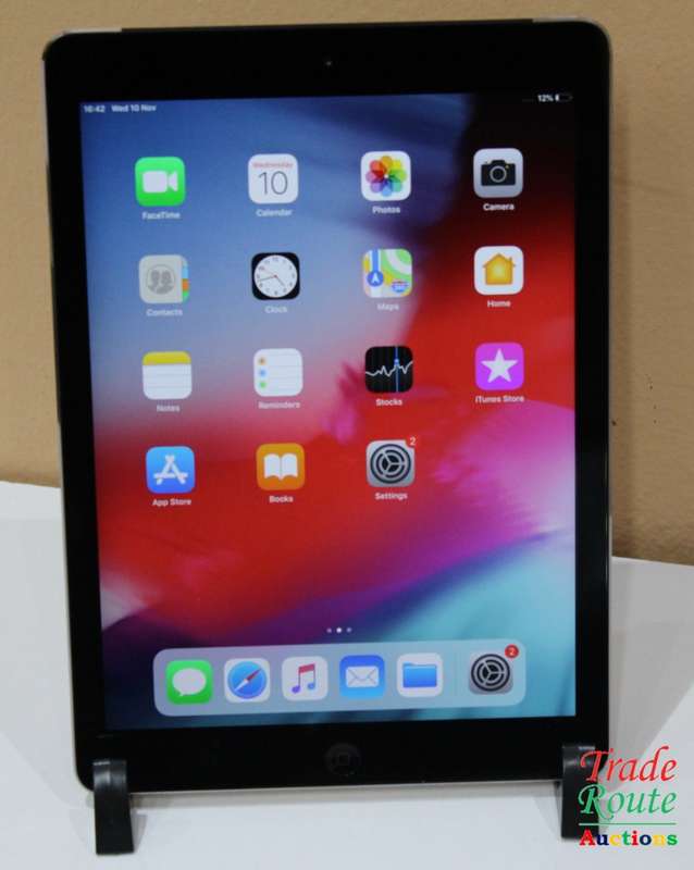 IPAD AIR | 32GB | WiFi + Cellular | MD792HC/A | SPACE GREY | APPLE  ***  RETINA DISPLAY  ***