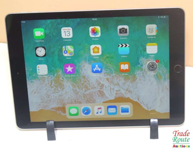 Apple iPad 6th Gen 2018 | MR7F2HC/A | WiFi  only | 32GB | A1893 | RETINA IPad6