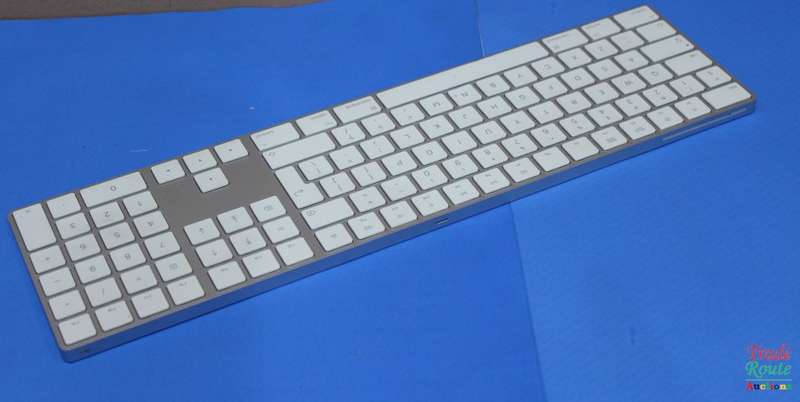 Apple A1843 Wireless Rechargeable Bluetooth Magic Keyboard With Numeric Keypad