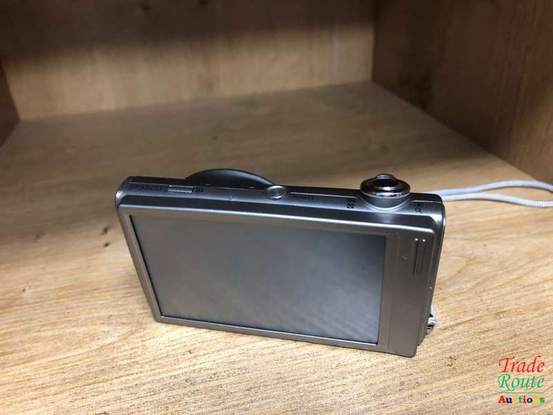 Samsung ST5500 Digital Camera -14MP II Dual image stabilization (OIS + DIS)II