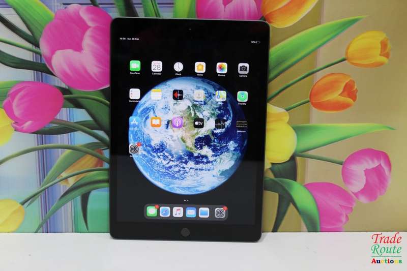 Apple iPad 7 10.2" Wi-Fi + Cellular 32GB - Space Grey - (MW742HC/A)