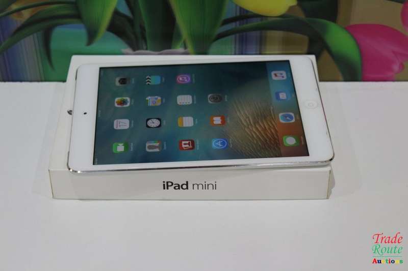 Apple iPad mini 16GB WiFi + 4G A1455 White/Silver - MD543HC/A