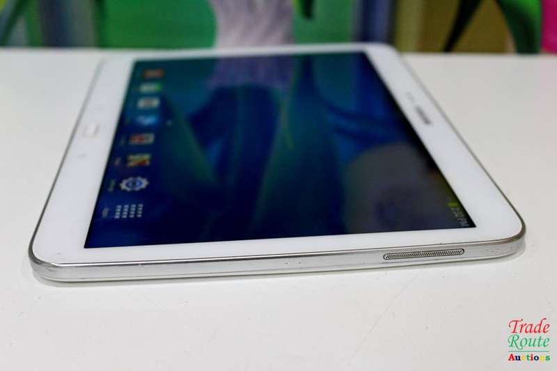 Samsung Galaxy Tab  White - GT-P521 - Touch Screen Tablet 16GB
