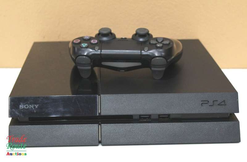 Sony PS4  PlayStation 4 console 500GB EDITION - CUH-1116A - Jet Black  *** SONY PS4 ***