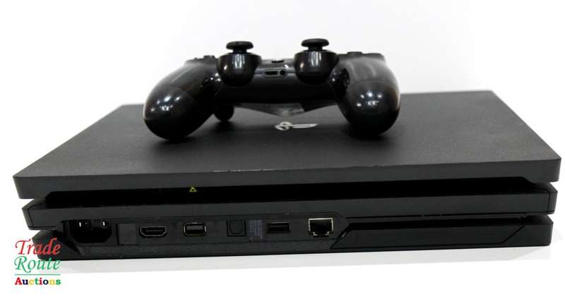 Sony Playstation 4 Console Pro 1TB [cuh7116b] PS4 PRO + 1 Wireless Controller