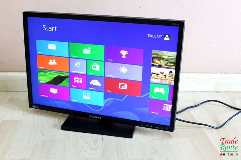 Samsung S22E450BW 22-Inch LED Monitor - Black