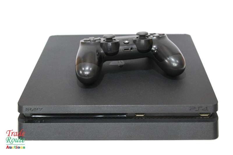 Sony PS4 PlayStation 4 SLIM console CUH-2216A - Jet Black  *** SONY PS4 ***