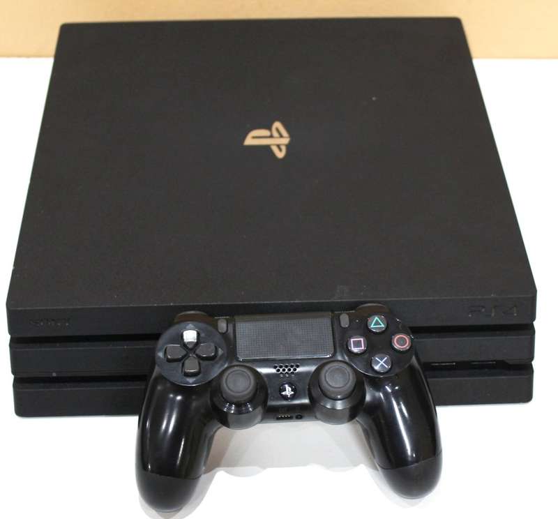 Sony Playstation 4 Console Pro 1TB [CUH-7016b] PS4 PRO + 1 Wireless Controller
