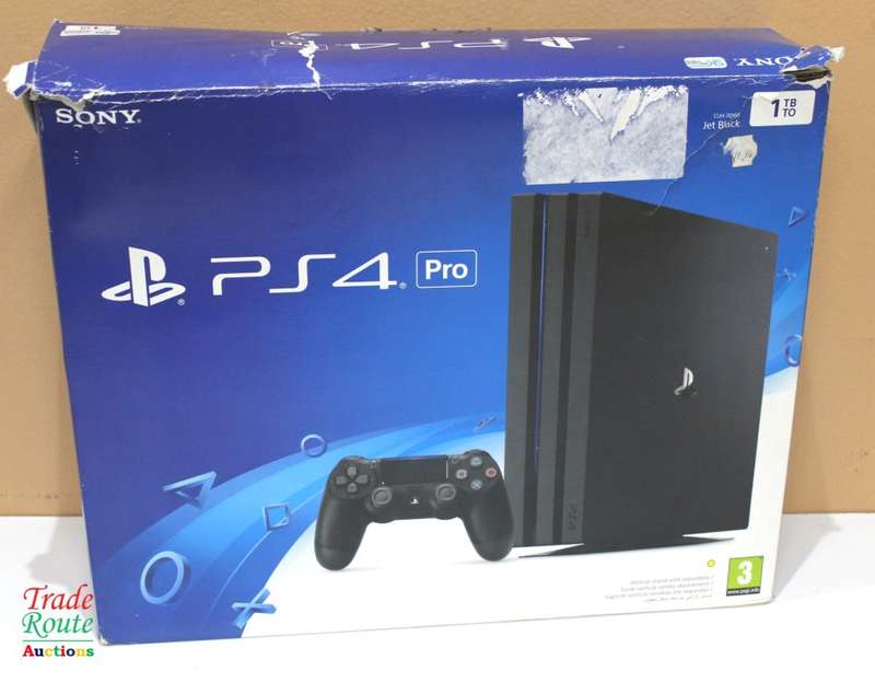 Sony Playstation 4 Console Pro 1TB [CUH-7016b] PS4 PRO + 1 Wireless Controller