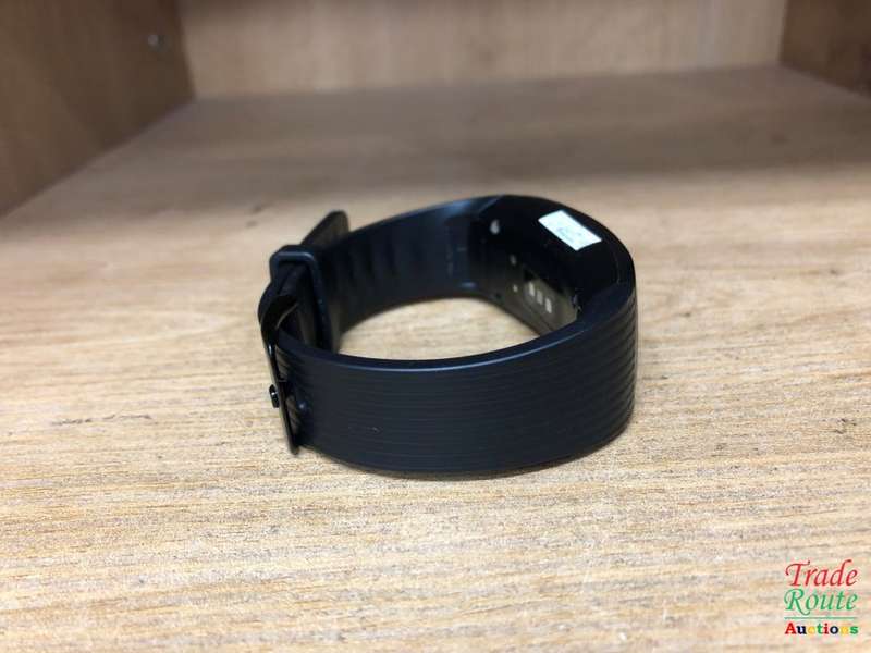 LARGE - Samsung Gear Fit2 Pro Fitness Tracker Large SM-R365 GPS Sports Band
