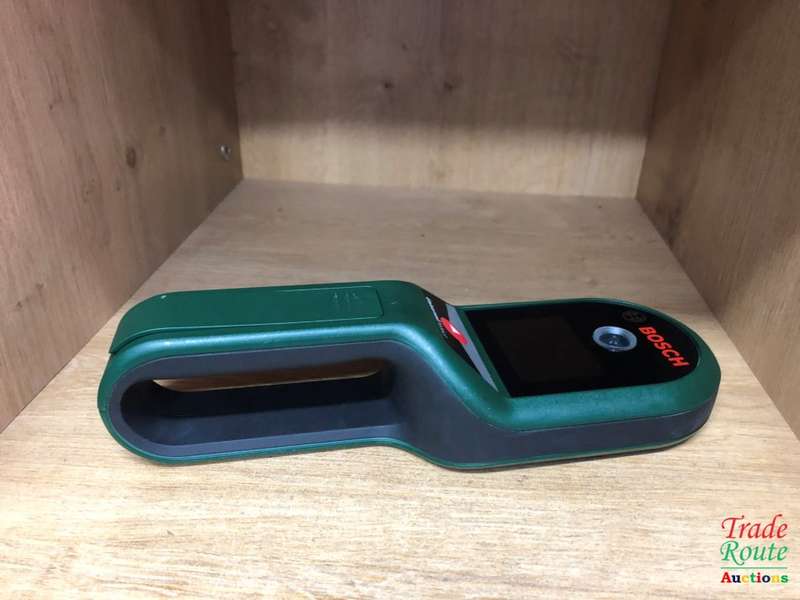 Bosch UniversalDetect Digital Detector (Black and Green)