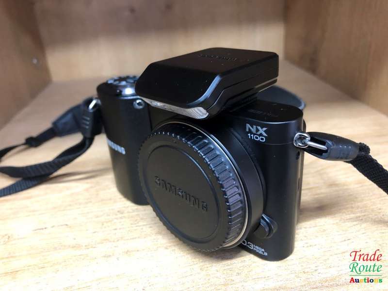 Samsung NX1100 20.3MP CMOS Smart | WiFi | FULL HD | Digital Camera BODY ONLY