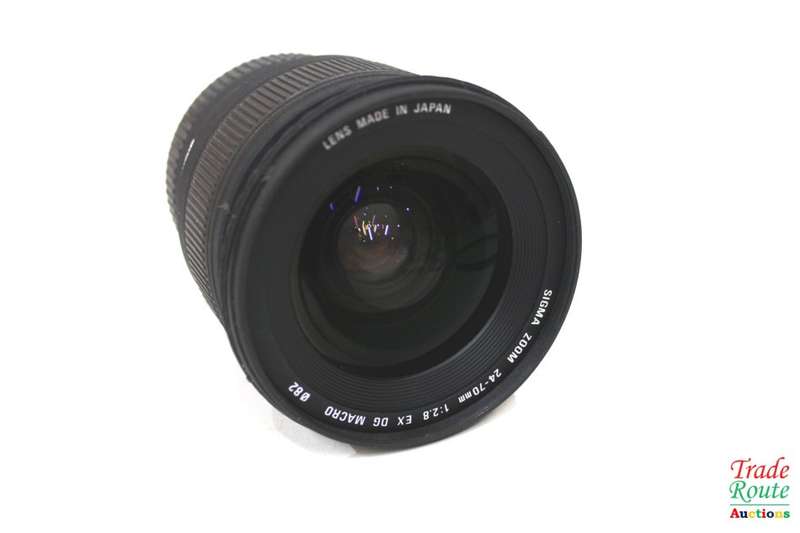 for Spares or Repair - Sigma Zoom 24-70mm 1: 2.8 EX DG MACRO Lens (NIKON MOUNT)