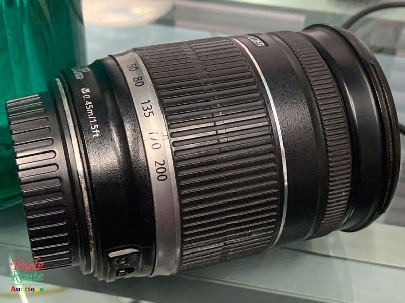 Canon EF-S 18-200mm f/3.5-5.6 IS EF-s - IMAGE STABILIZER LENS for CANON DSLR Cameras