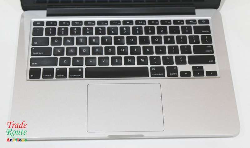 MacBook Pro 13.3-inch ** RETINA ** Core i5 2.7GHz | 8GB RAM | 128GB SSD * BIG SUR