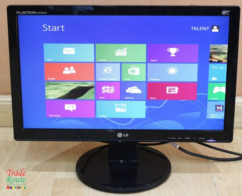 LG W1941S-PF 19-inch TFT 1366x768 VGA Monitor