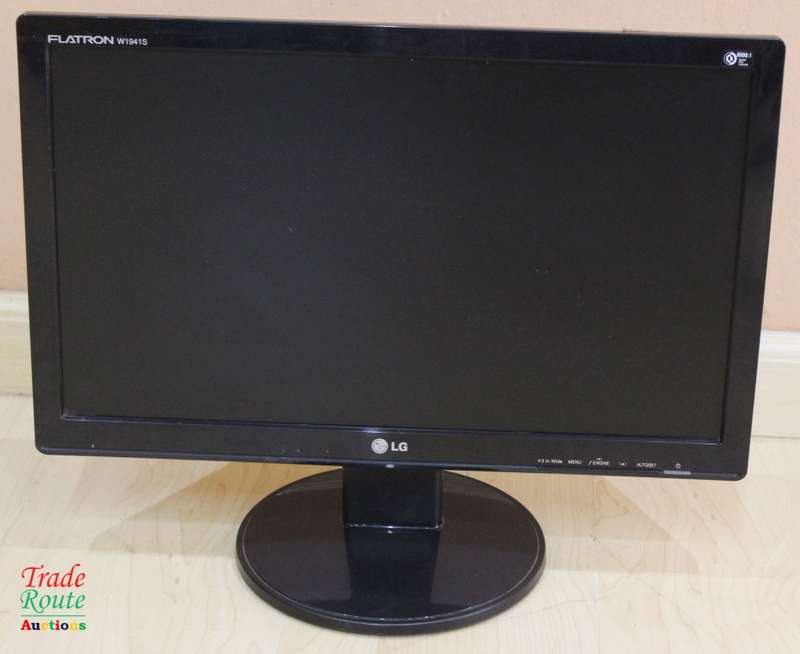 LG W1941S-PF 19-inch TFT 1366x768 VGA Monitor