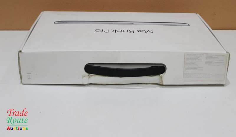 MacBook Pro 13.3-inch | Core i5 2.5GHz - BOXED