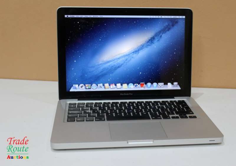 MacBook Pro 13.3-inch | Core i5 2.5GHz - BOXED
