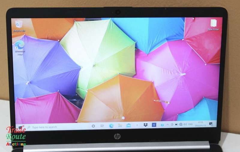 HP Laptop 14-cf0xxx 14" LAPTOP | Intel Core i5 8250U 8th Gen 1.8GHz | 4GB RAM | 128GB SSD - PLZ READ